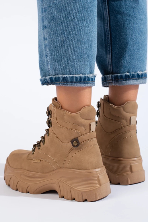 dameslaarzen met platform BIG STAR... dameslaarzen met platform BIG STAR...