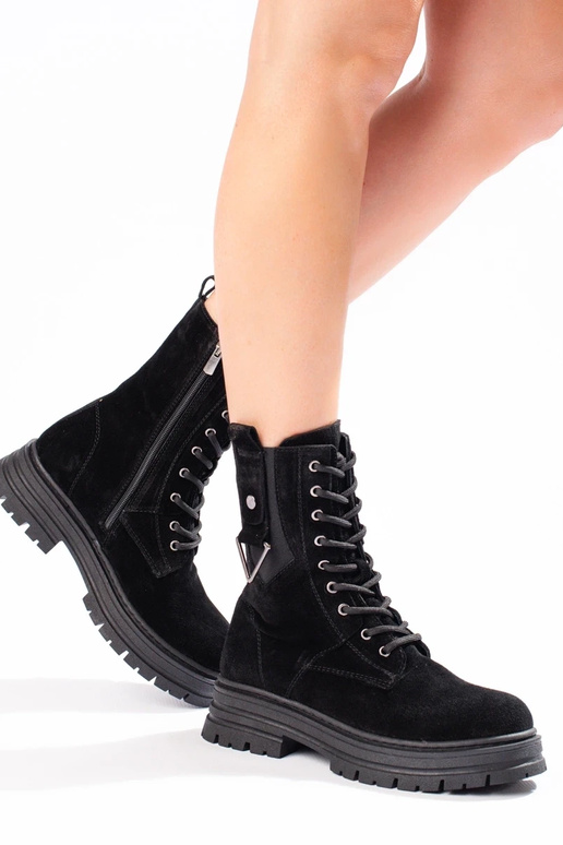 Hoge damesschoenen gemaakt van echt... Hoge damesschoenen gemaakt van echt...