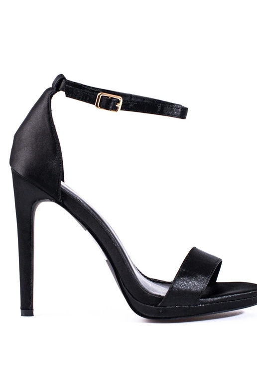 Zwarte klassieke haksandalen voor dames Zwarte klassieke haksandalen voor dames