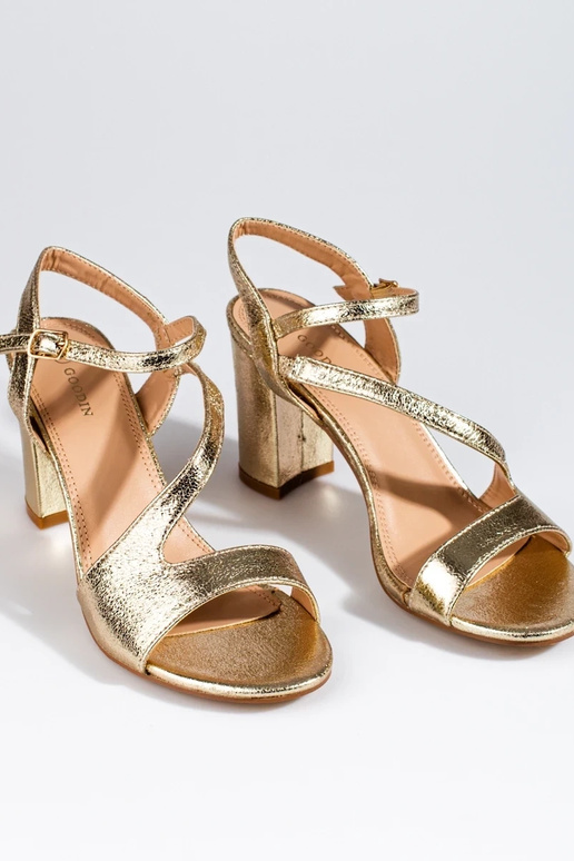 Elegante haksandalen voor dames in goud