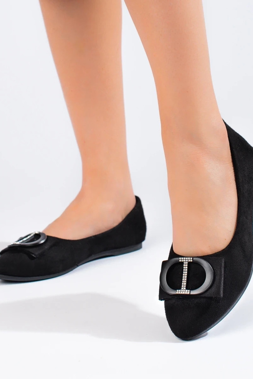 zwarte suède ballerina's met gespen...