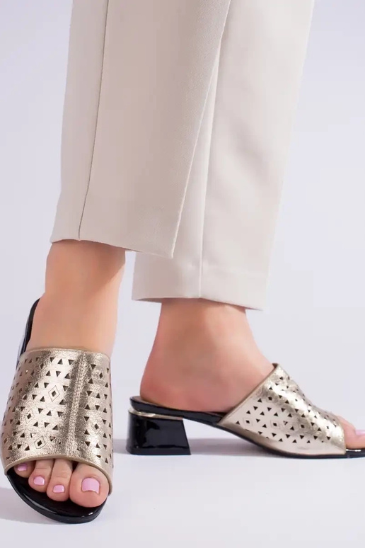 goudkleurige Slippers met een lage...