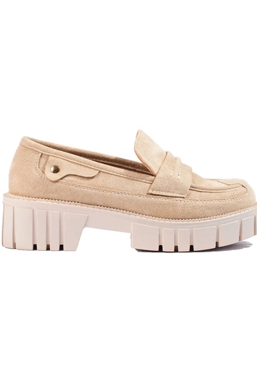 beige mocassins van suède...