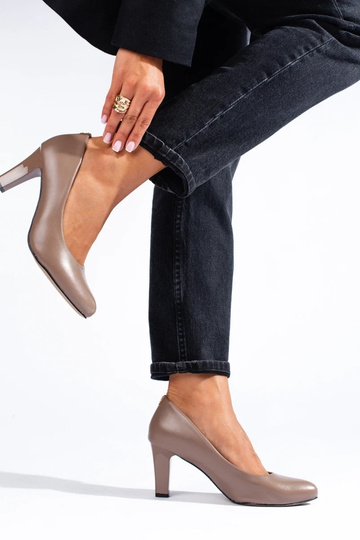 Klassiek model donkerbeige... 2