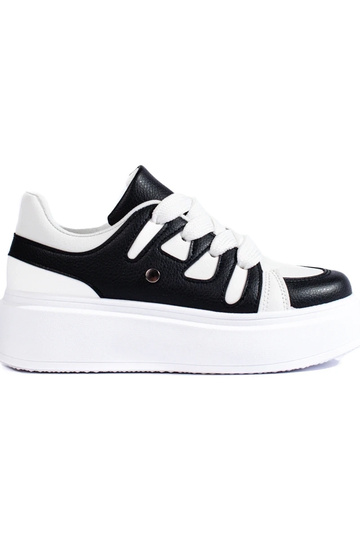 Zwart-witte sneakers model...