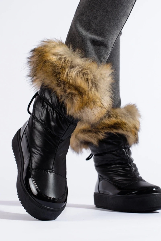 Zwarte dames snowboots met bont Zwarte dames snowboots met bont