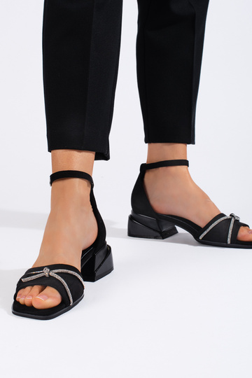 zwarte suède sandalen met... 2