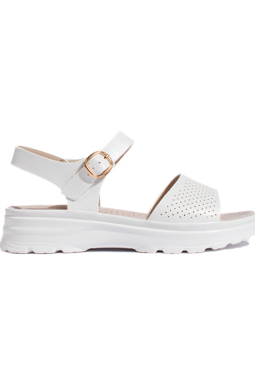 comfortabele witte sandalen...