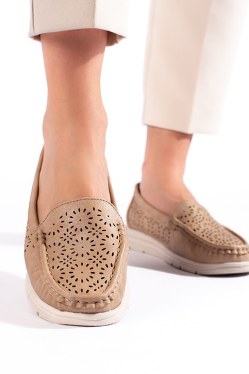 met opengewerkte elementen,... 2