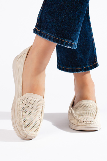 beige damesmocassins 2