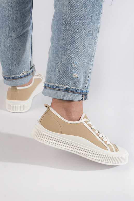 beige Damesschoenen met plateau beige Damesschoenen met plateau