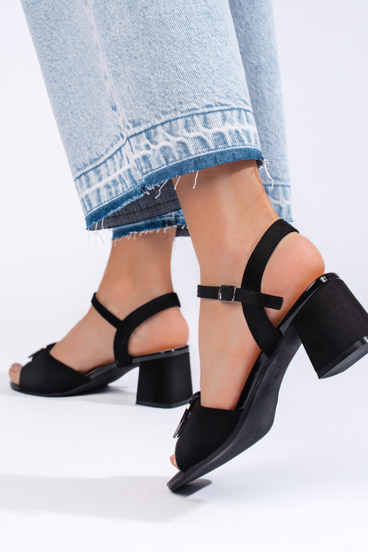 zwarte sandalen met hak van Sergio Leone