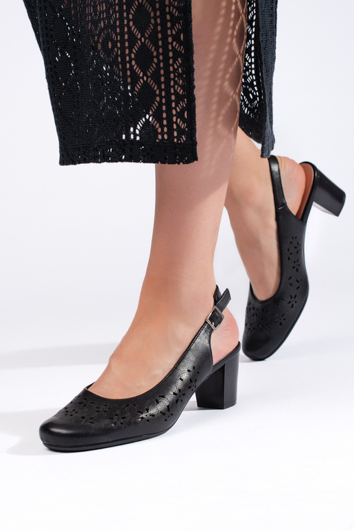 zwarte hoge hakken met opengewerkte... zwarte hoge hakken met opengewerkte...