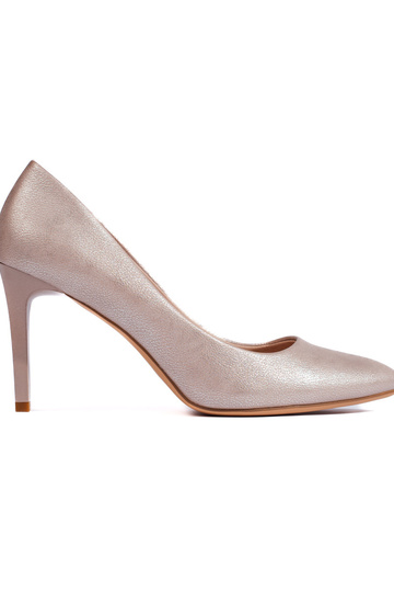 Hoge hakken in klassieke stijl