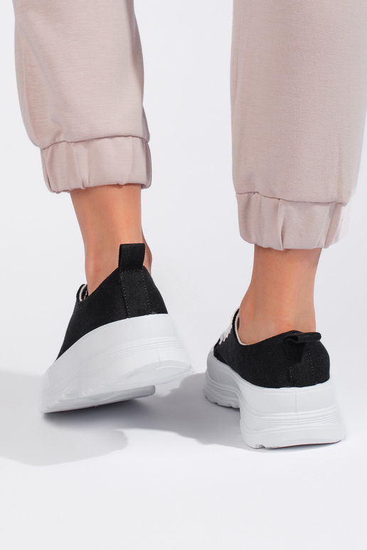 Klassiek model Damesschoenen in de... Klassiek model Damesschoenen in de...