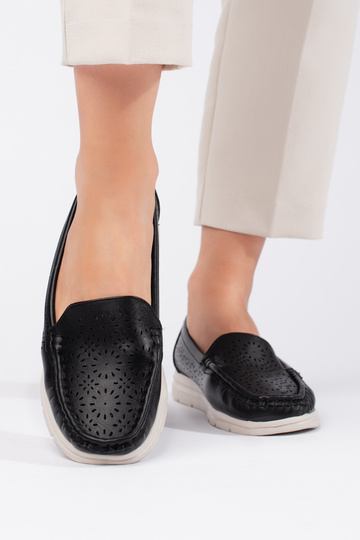 met opengewerkte elementen,... 2