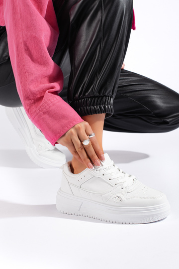 witte sneakers model schoenen 2