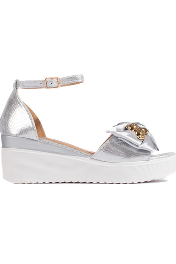 zilverkleurige sandalen met...