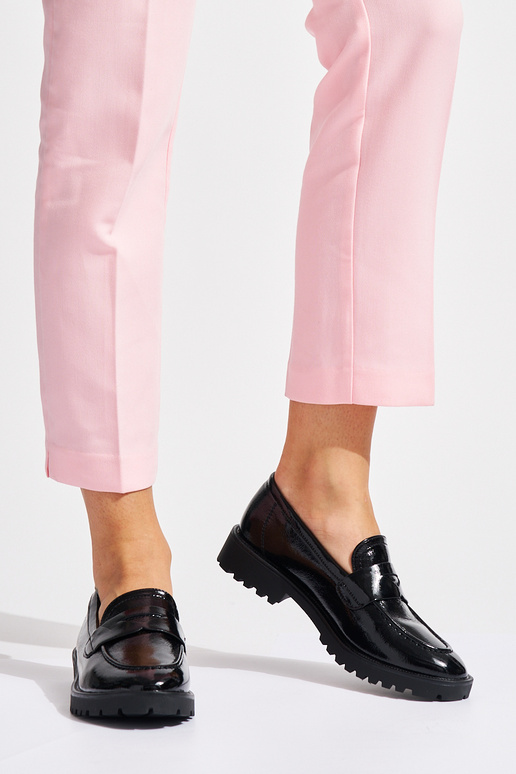 Mocassins met lakeffect in zwarte kleur Mocassins met lakeffect in zwarte kleur