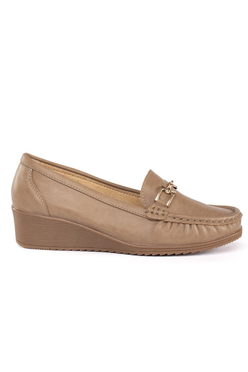 beige damesmocassins met...