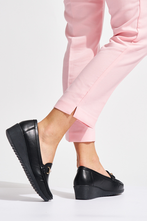 zwarte damesmocassins op sleehak met...