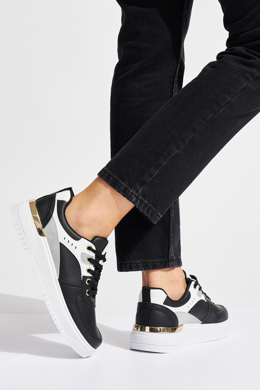 zwarte sportschoenen met een platform zwarte sportschoenen met een platform