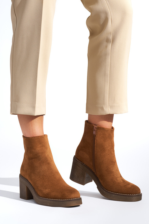 bruine damesschoenen op de hiel bruine damesschoenen op de hiel