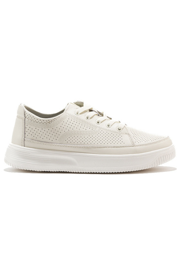 Opengewerkte leren schoenen...