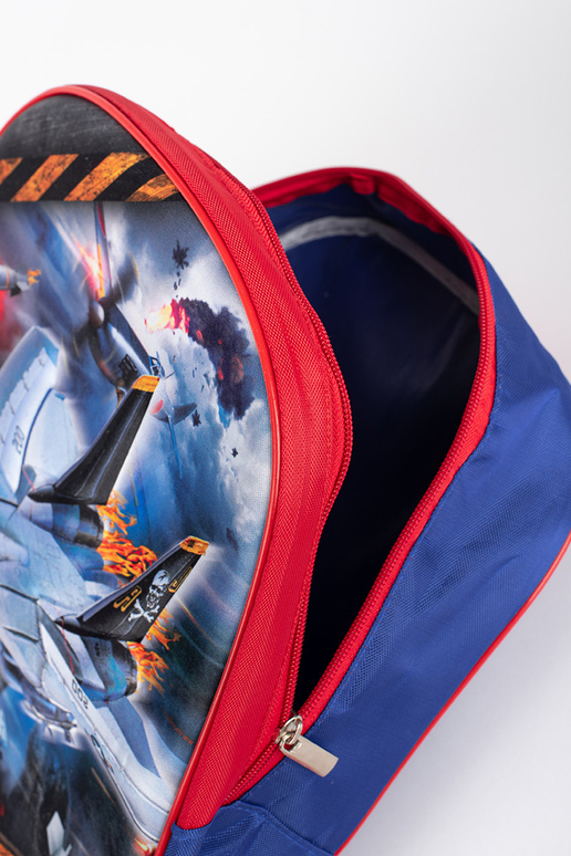 blauw-rode rugzak voor een jongen ze...