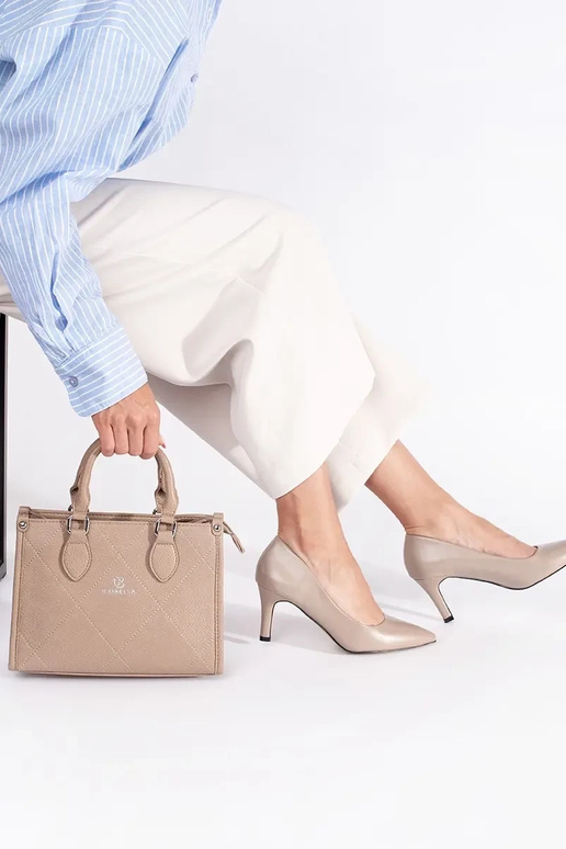 Het klassieke model elegant beige...