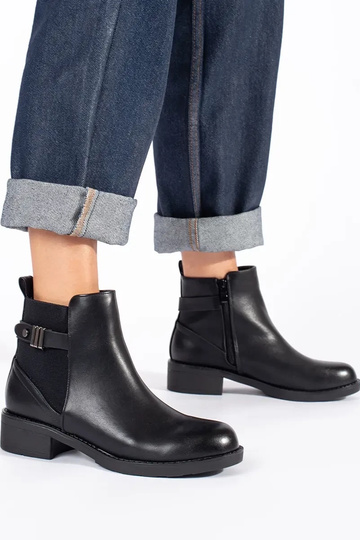 zwarte damesschoenen op... 2