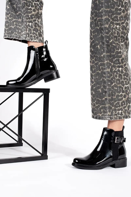 met lakeffect zwarte damesschoenen met lakeffect zwarte damesschoenen