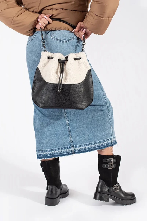 Zwarte leren damesschoenen met gespen...