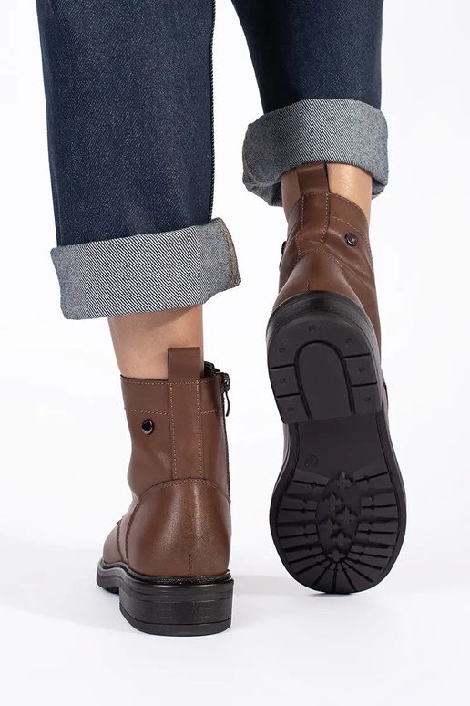 bruine damesschoenen met veters van...