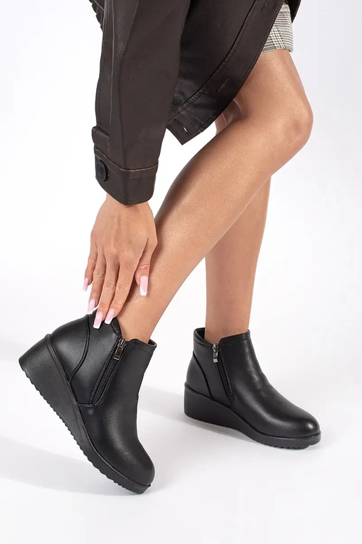 Korte plateauschoenen voor dames in...