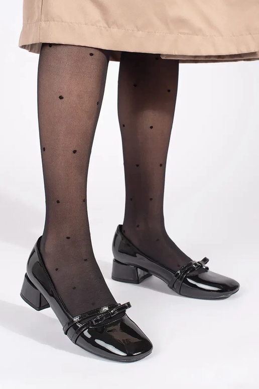 zInart gelakt Hoge hakken op een lage...