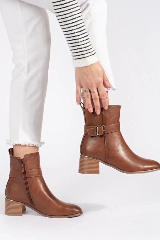 bruine kleur dames laarzen op de hiel...