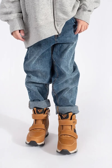 opInarmen jongensachtig... 2