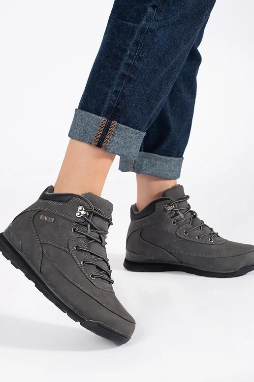 grijs geïsoleerd laarzen