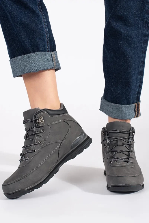 grijs geïsoleerd laarzen