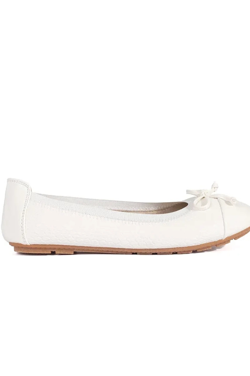 Initte kleur gelakt ballerinas met...