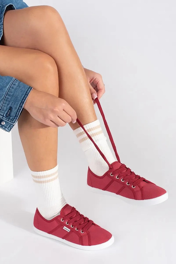 Rode lage schoenen voor... 2