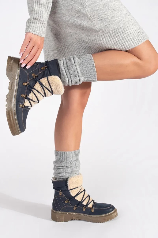 Donkerblauwe gevoerde enkellaarzen...