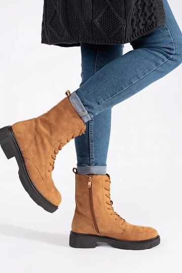 Bruine geïsoleerde... 2