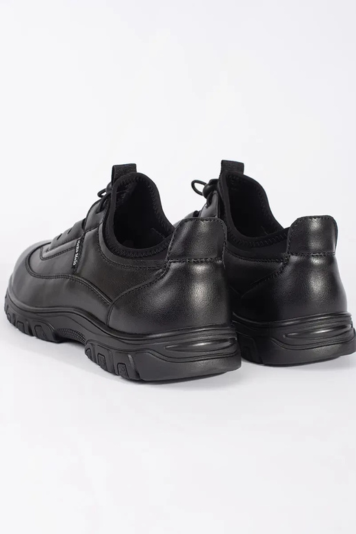 Zwarte lage sportschoenen Zwarte lage sportschoenen