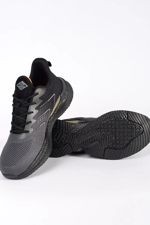 Grijs-zwarte heren sportschoenen Grijs-zwarte heren sportschoenen