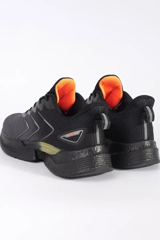 Grijs-zwarte heren sportschoenen Grijs-zwarte heren sportschoenen