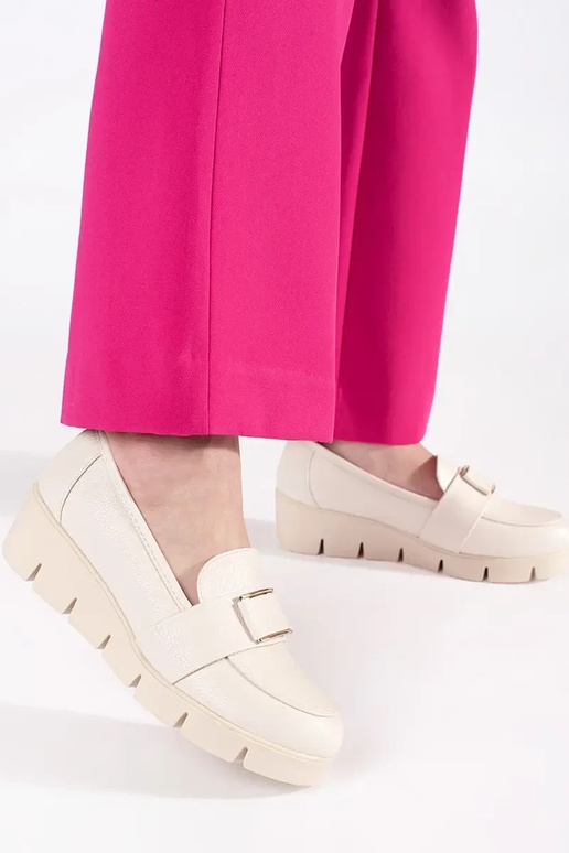 Blauwe mocassins van suède met ketting