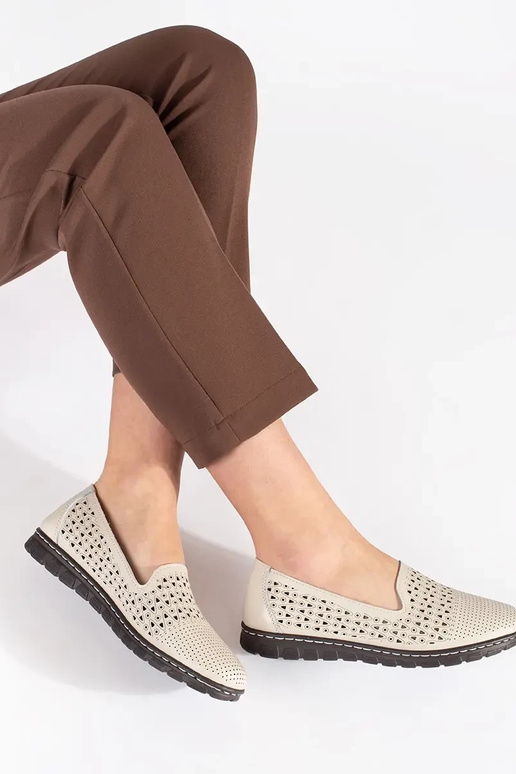 Zwarte mocassins van suède op dikke zool