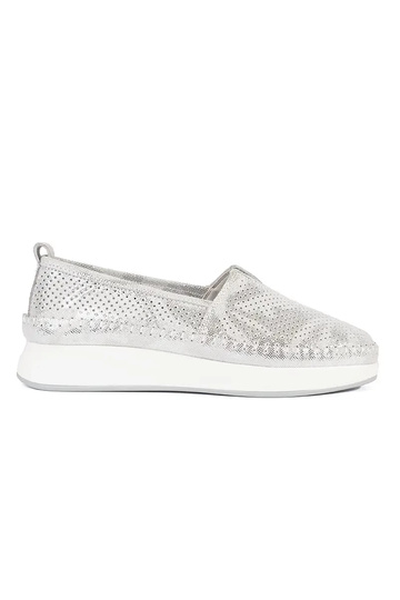 Zilveren leren schoenen